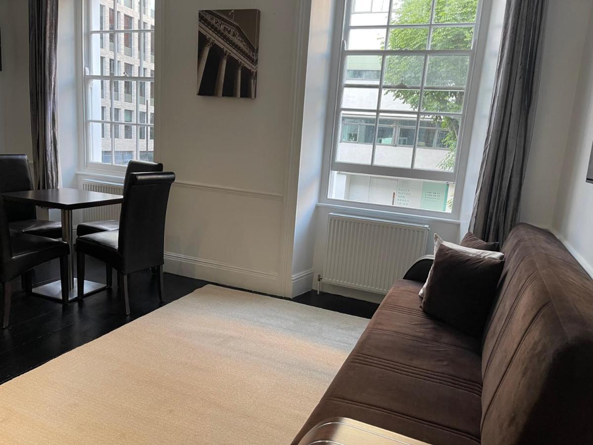 93 Charlotte Appartement Londen Buitenkant foto