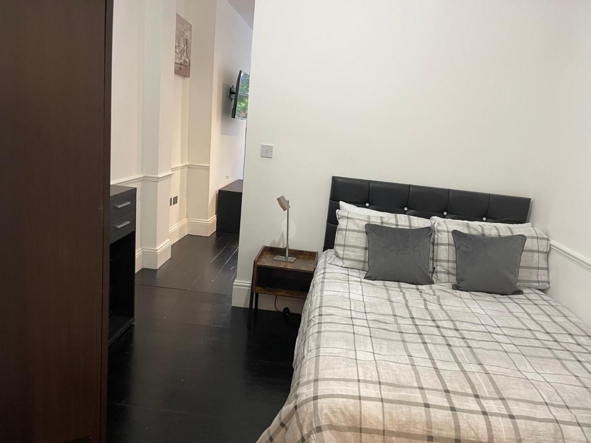 93 Charlotte Appartement Londen Buitenkant foto