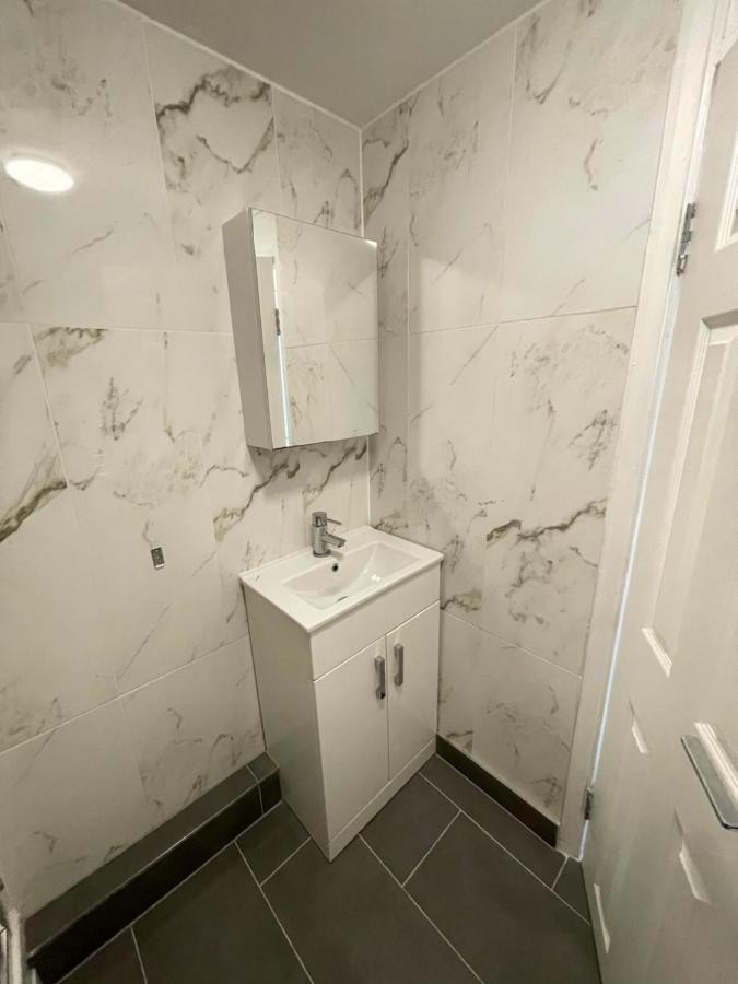 93 Charlotte Appartement Londen Buitenkant foto